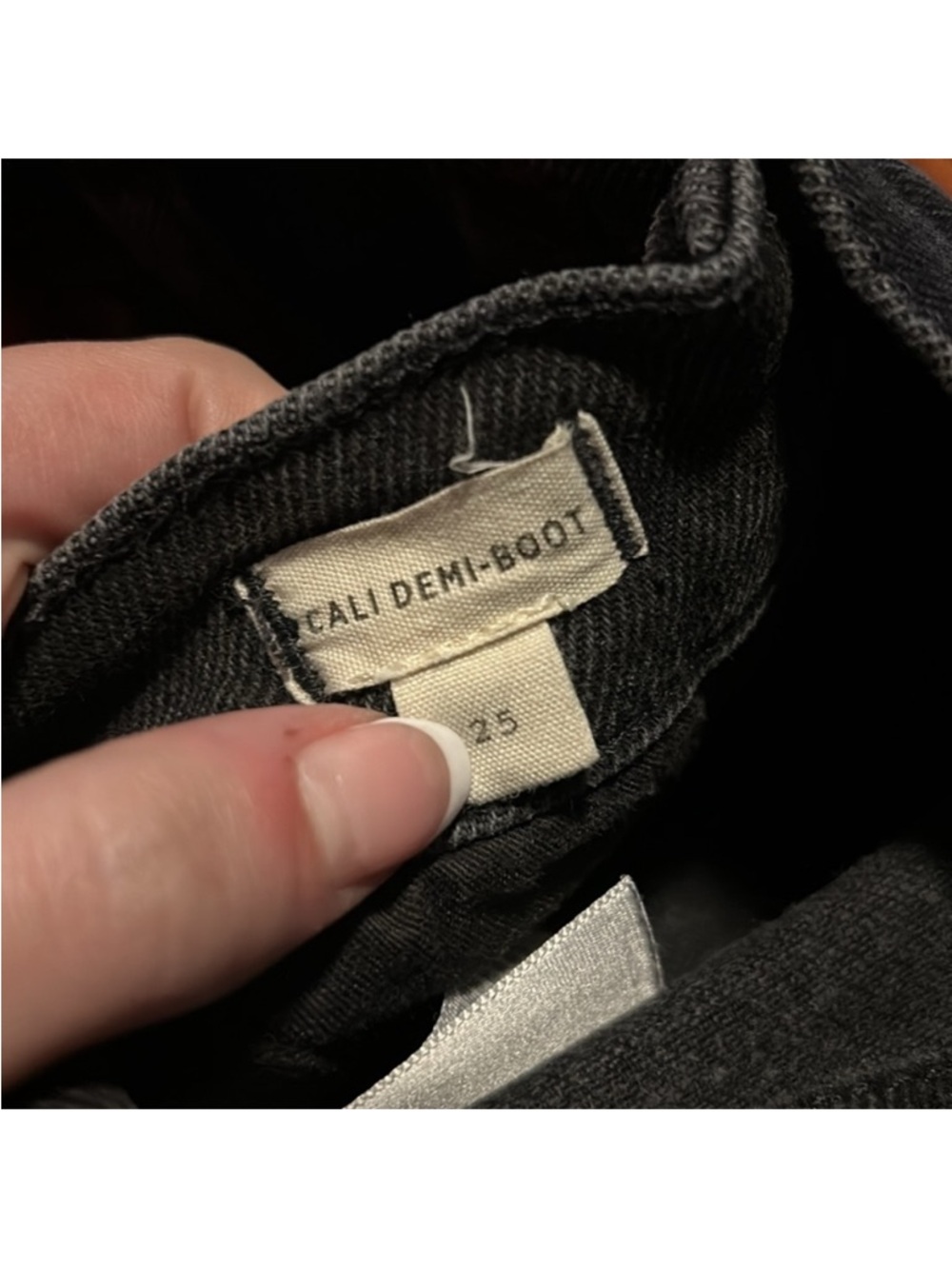 Madewell Cali Demi-Boot Black Jeans | Size 25 - Picture 3 of 7